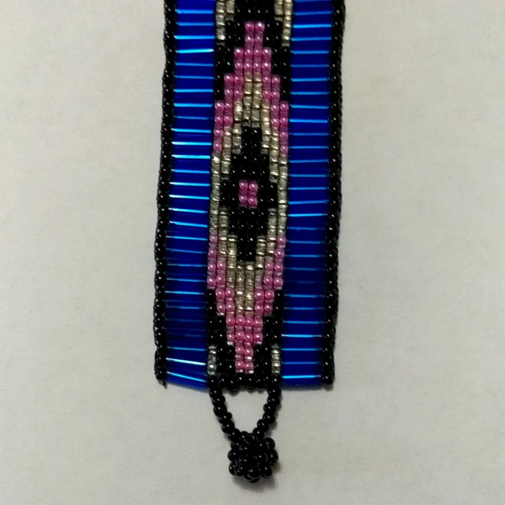 Gorgeous Metallic Blue Hand beaded bracelet . - Picture 3 of 4